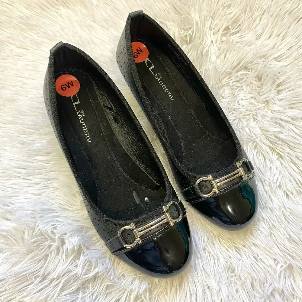 Chinese Laundry Women’s Wedge Slip On Flats size 6W Black